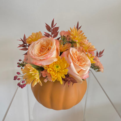 Medium pumpkin arrangement